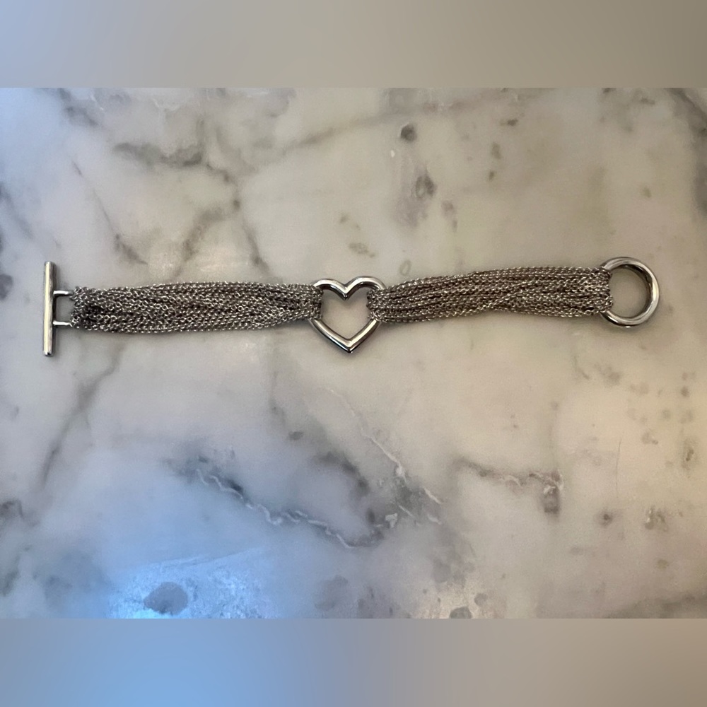 Tiffany & Co. Elisa Peretti
Sterling Silver Multi-Chain Heart Bracelet